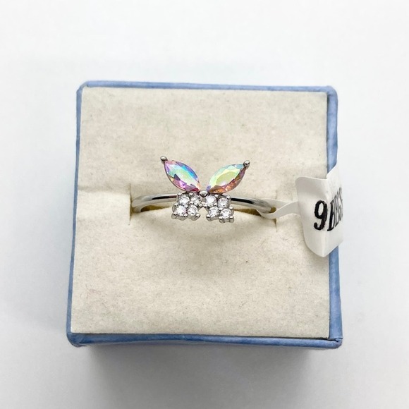 Size 7 Rainbow Silver Tone Butterfly Ring - Picture 1 of 10